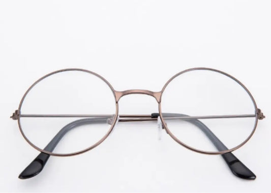 Lightweight sunglasses for women